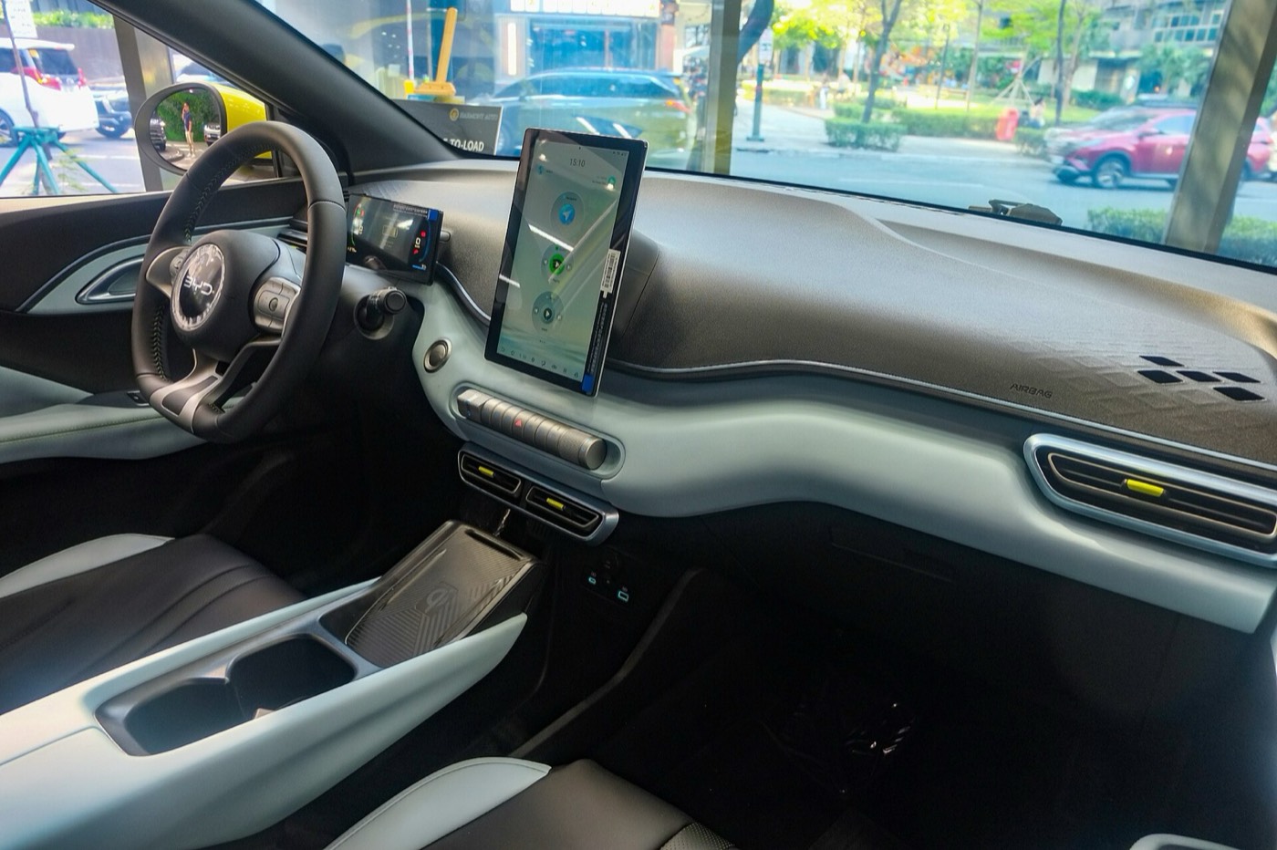BYD Dolphin Mini, vista interior